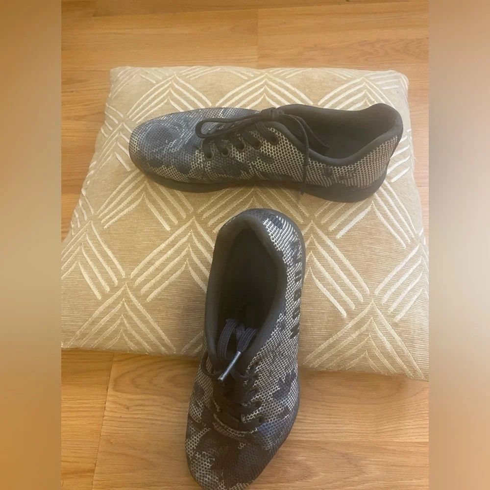 NOBULL UNISEX SNEAKERS Green CAMO SIZE Mens 6 OR Women’s 6.5 LACEUP Trainers - Picture 4 of 9